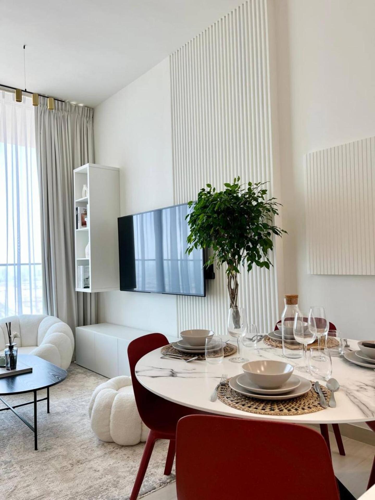 Modern & Smart 1br W Stylish Interiors In Jvc *