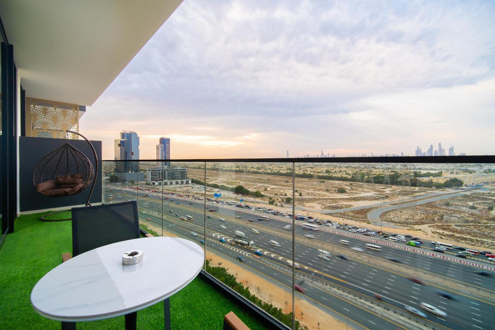 Apartment Peaceful Skyline 1br Jvc - Near Mall And Free Baby Gear Dubai