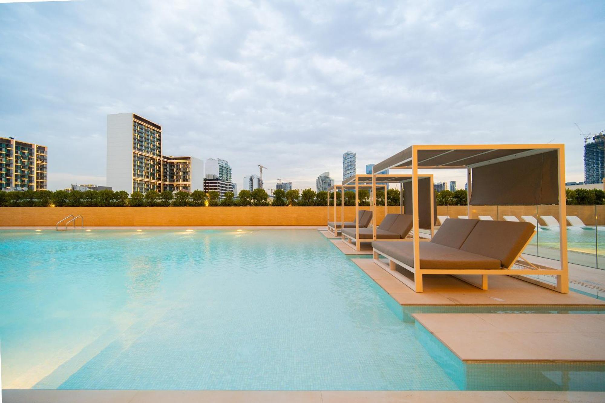Peaceful Skyline 1br Jvc - Near Mall And Free Baby Gear Dubai