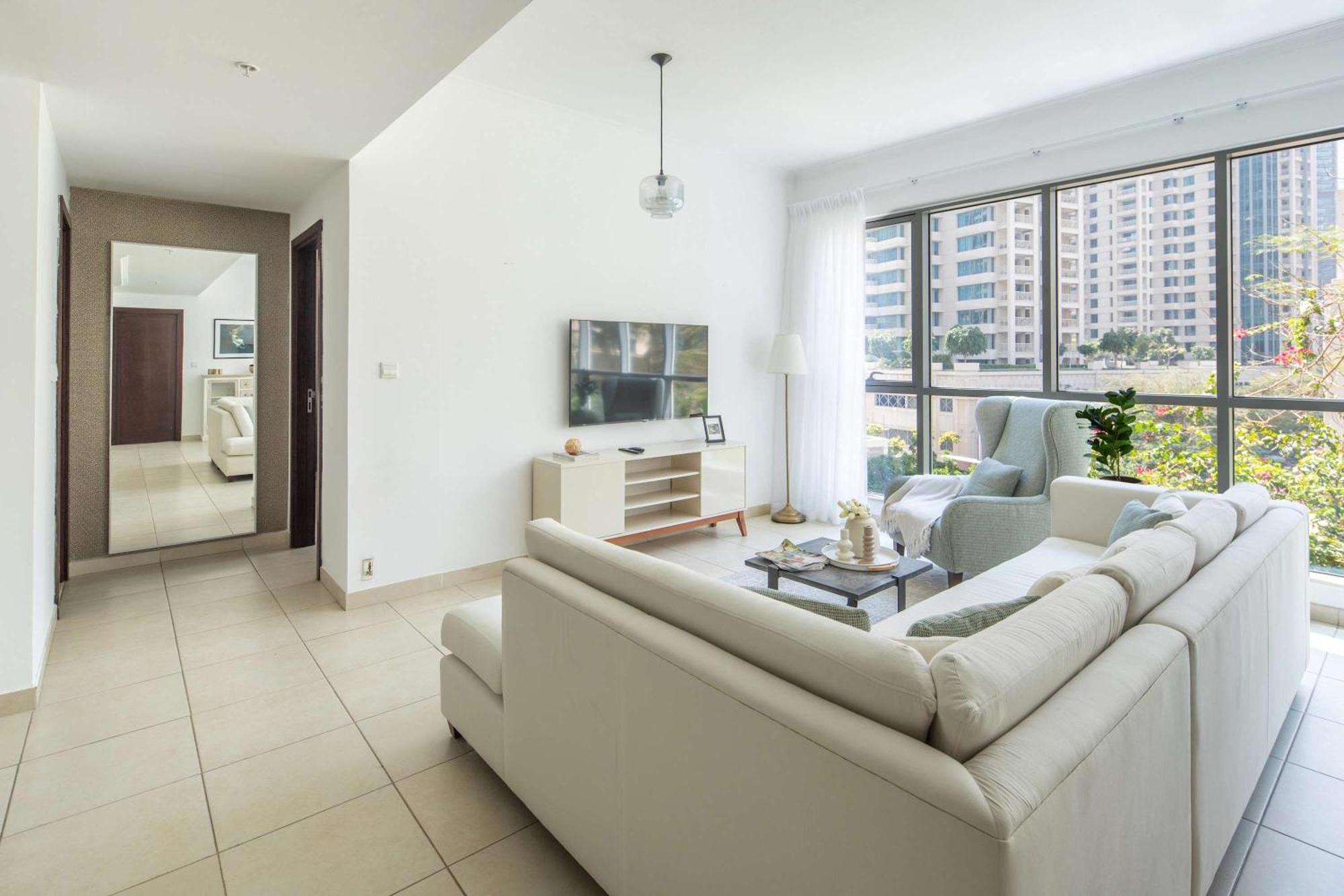 Frank Porter - The Residences 5 Dubai