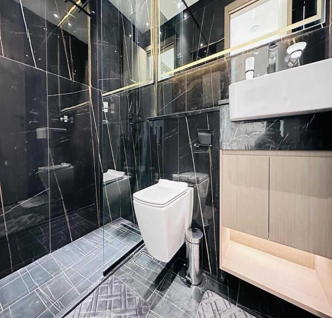 Oyo 1407 One Bedroom Binghatti Emerald * Dubai
