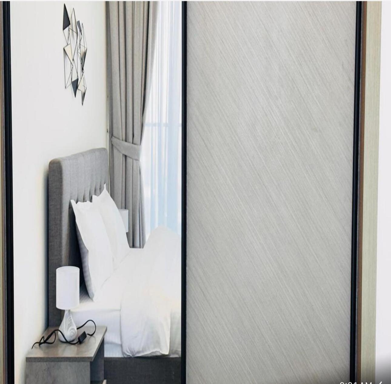 Apartment Oyo 1407 One Bedroom Binghatti Emerald *