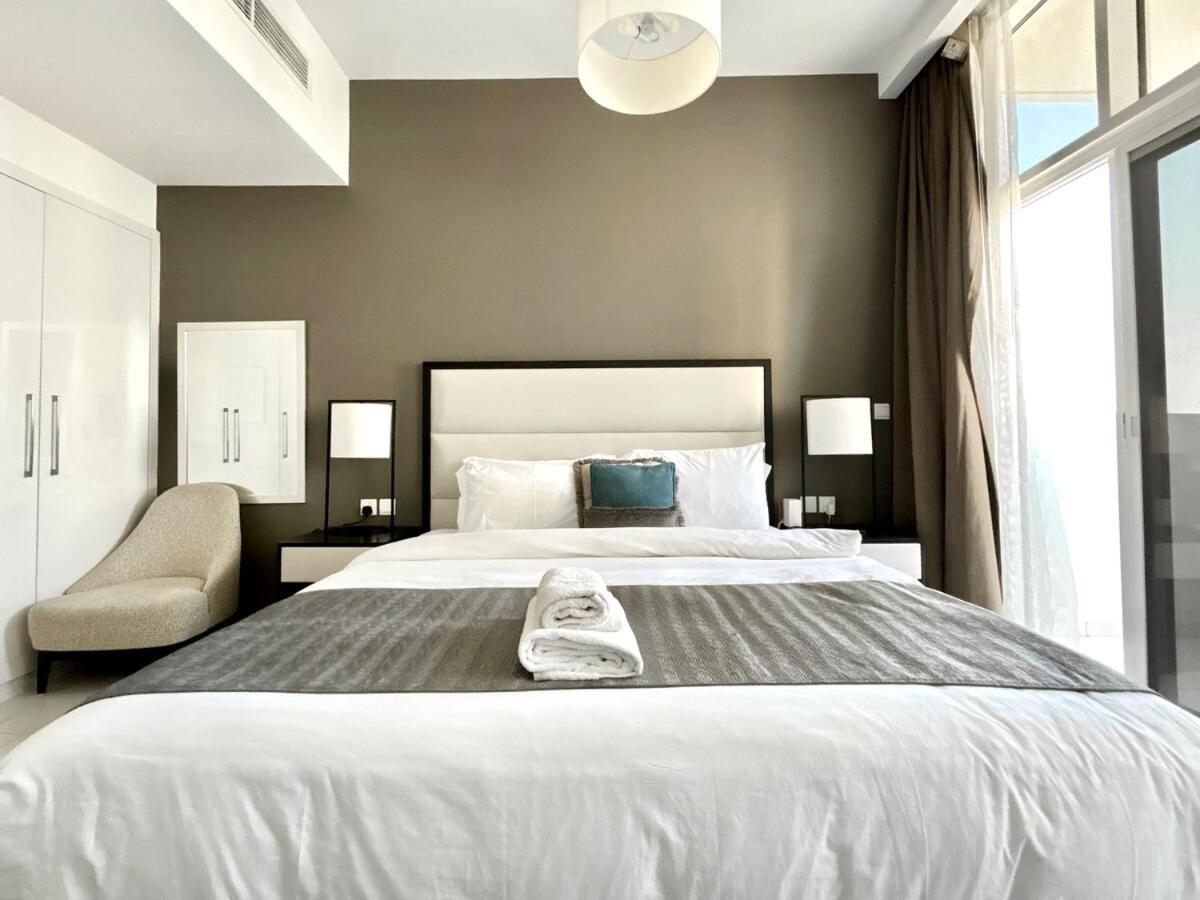 Apartment Homes2retreat - Chic & Cozy In Damac *