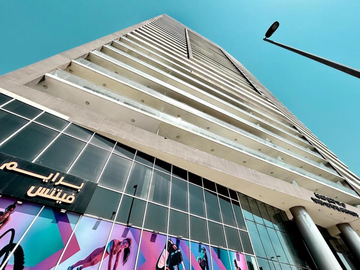 Homes2retreat - Chic & Cozy In Damac Apartment *