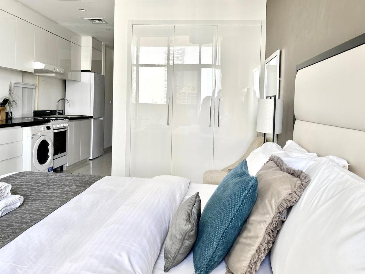 Apartment Homes2retreat - Chic & Cozy In Damac Dubai