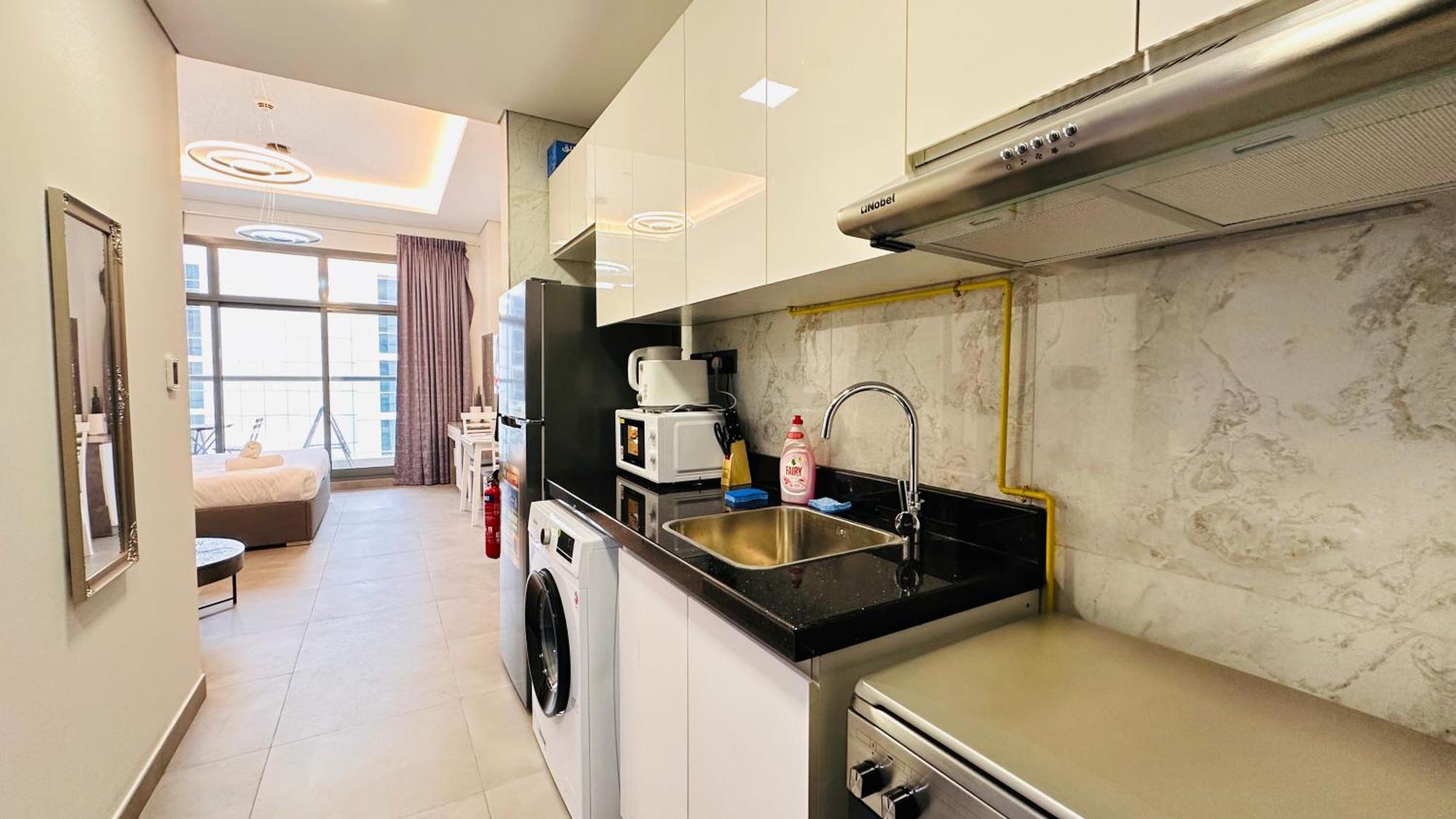 Homestay Upscale Palm View With Big Balcony Free Parking By Belvilla Dubai