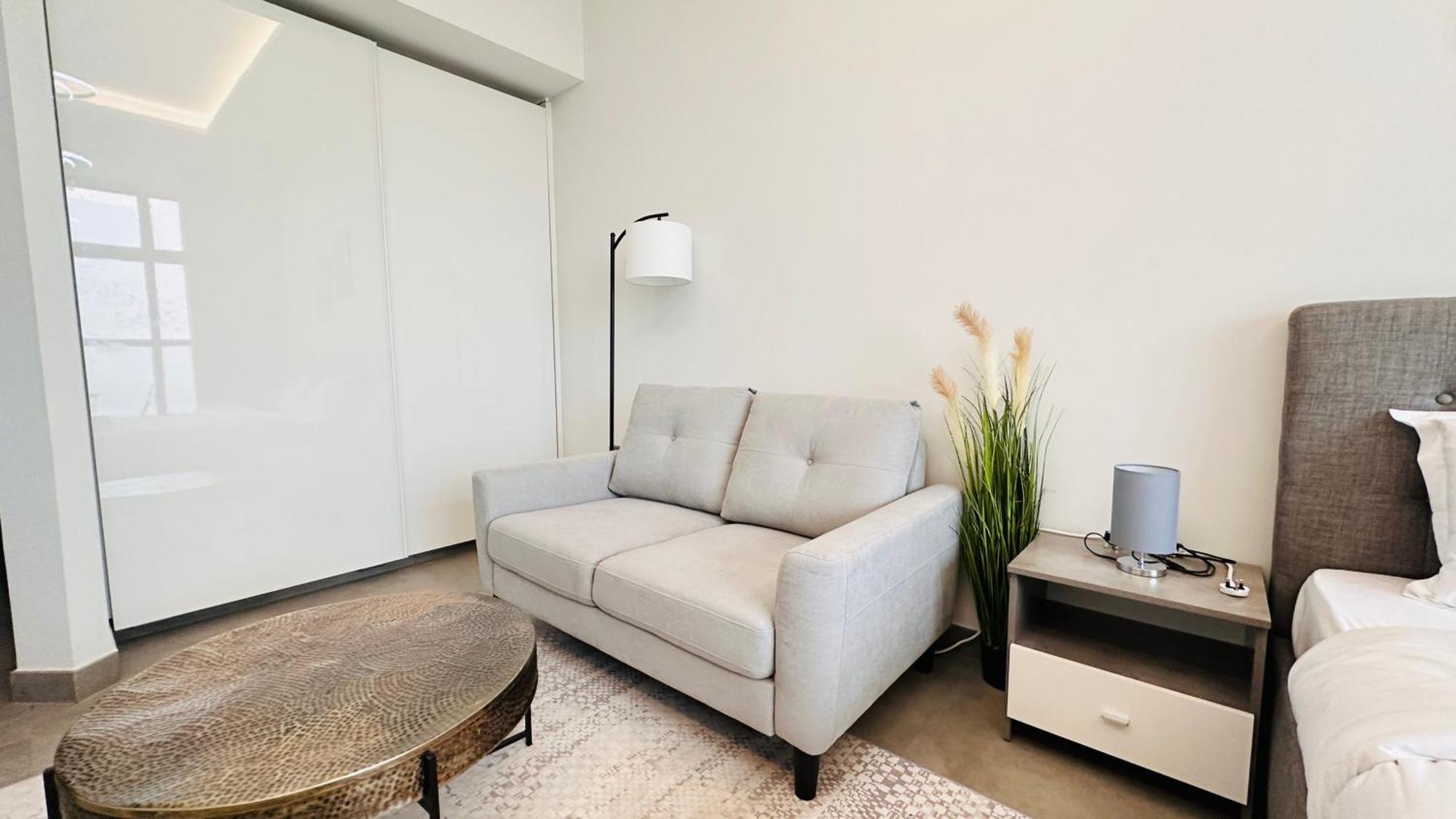Homestay Upscale Palm View With Big Balcony Free Parking By Belvilla Dubai