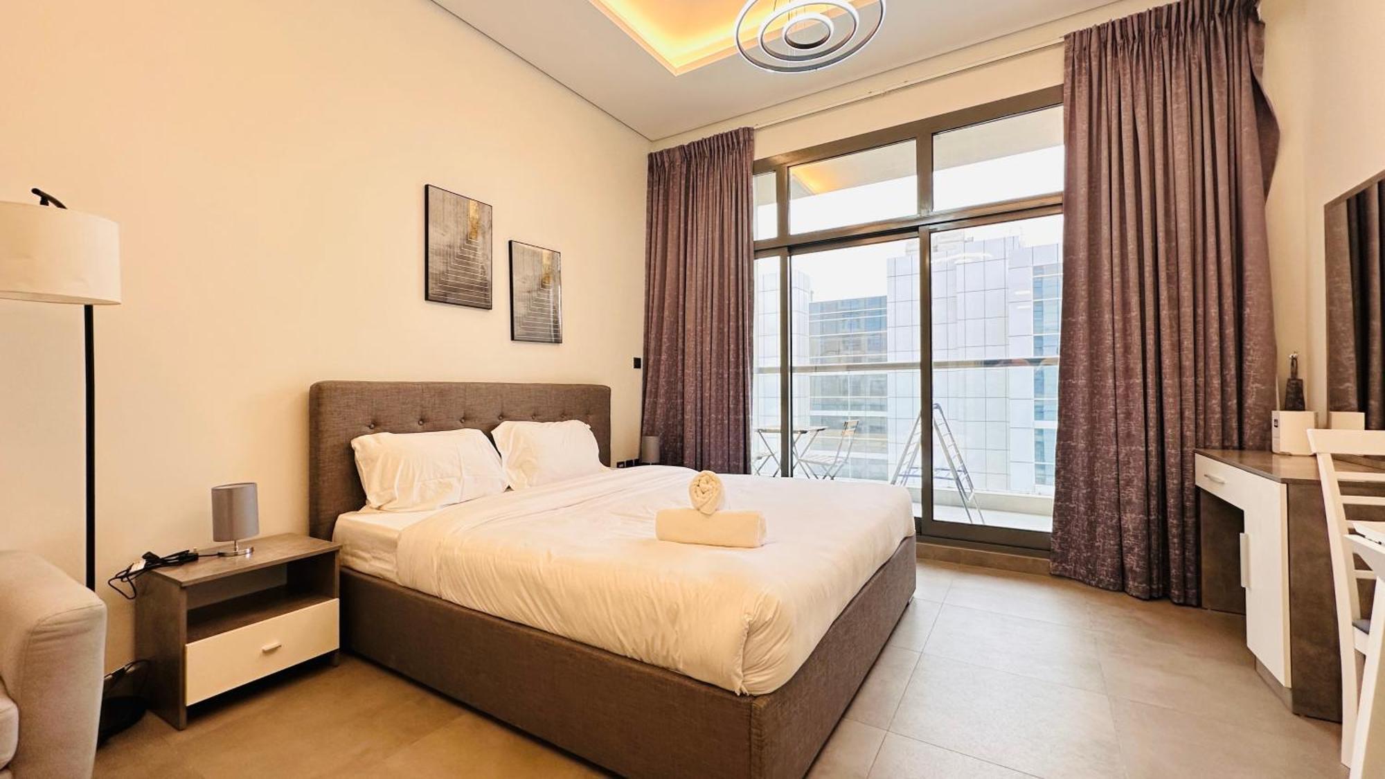 Upscale Palm View With Big Balcony Free Parking By Belvilla Homestay Dubai