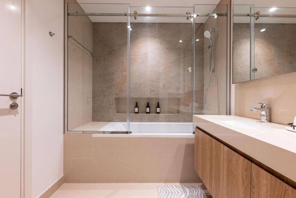 Apartment Amazing 3bedroom With Fountains & Burj Khalifa Views High Floor In Downtown Views Ii