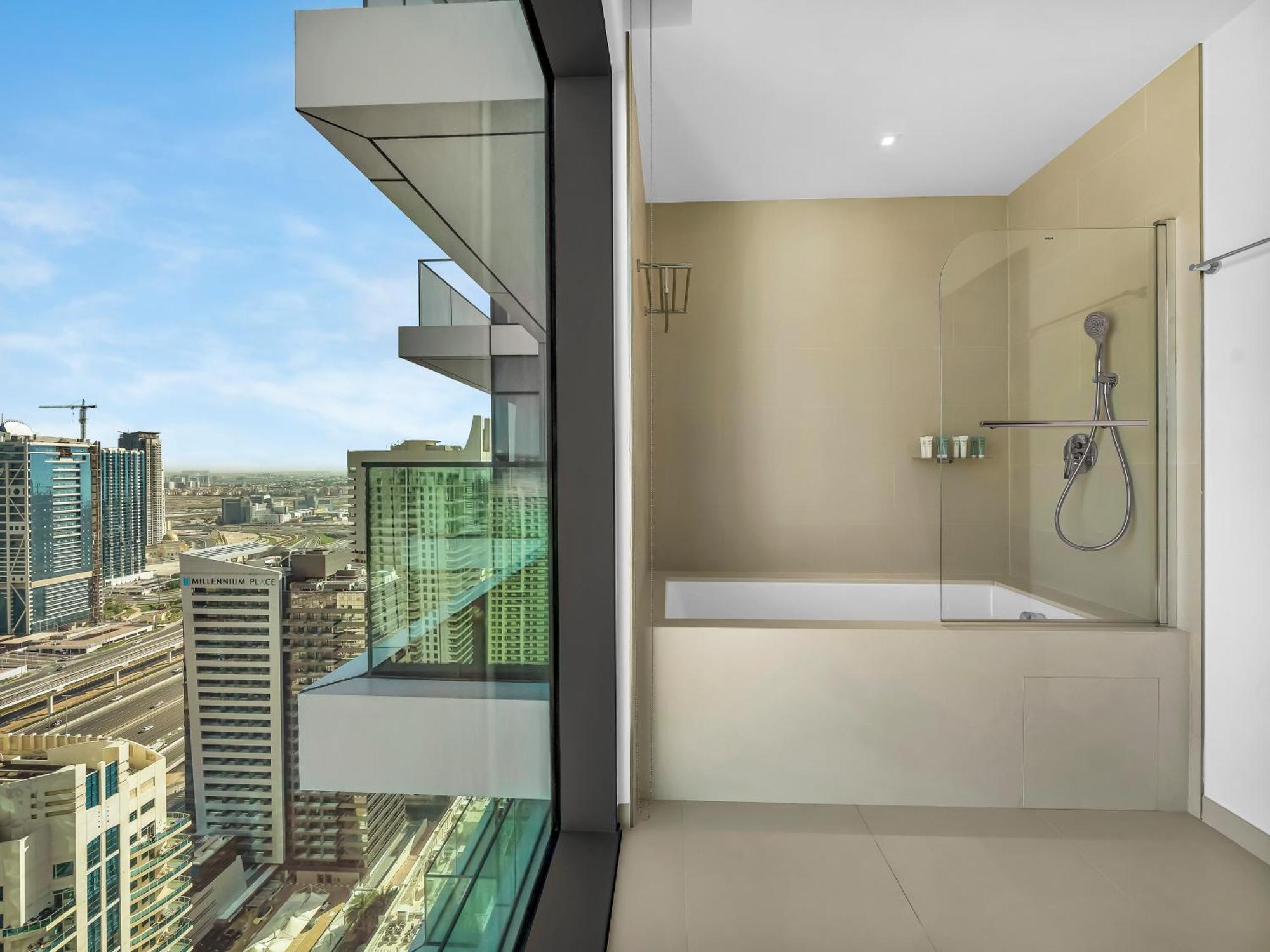 Vida & Yacht Club -new 2 Bhk -sea, Ain & Marina View Apartment *