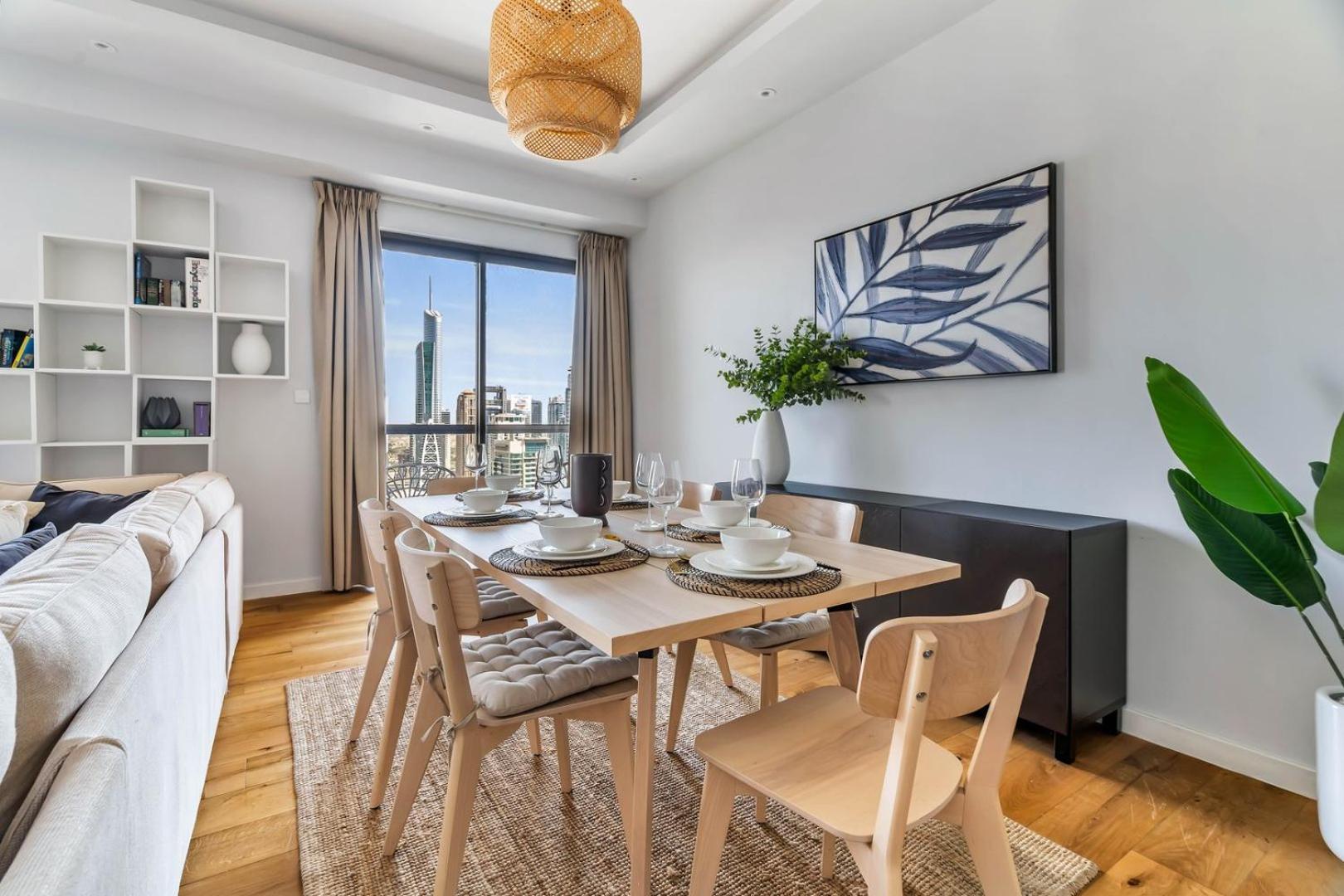 Apartment Guestready - Chic High-rise With Canal Views *