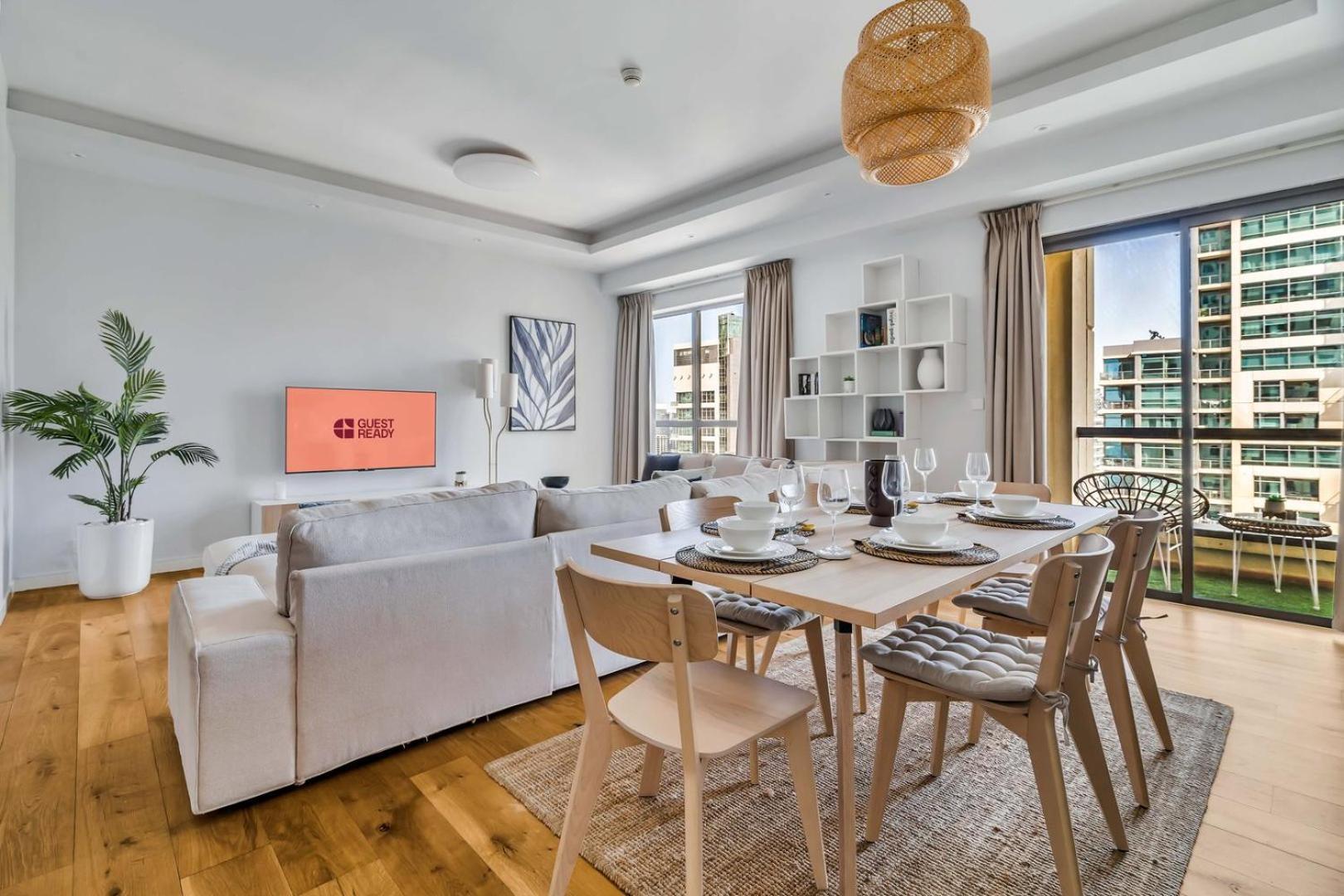 Guestready - Chic High-rise With Canal Views Apartment Dubai