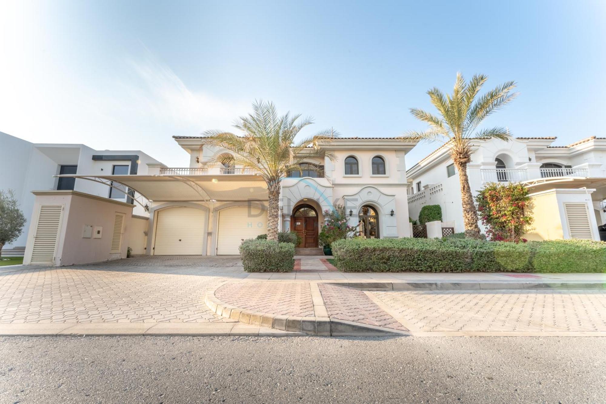 Villa Beachfront 6br And Assistant's With Private Pool, Palm Villa, Palm Jumeirah By Deluxe Homes