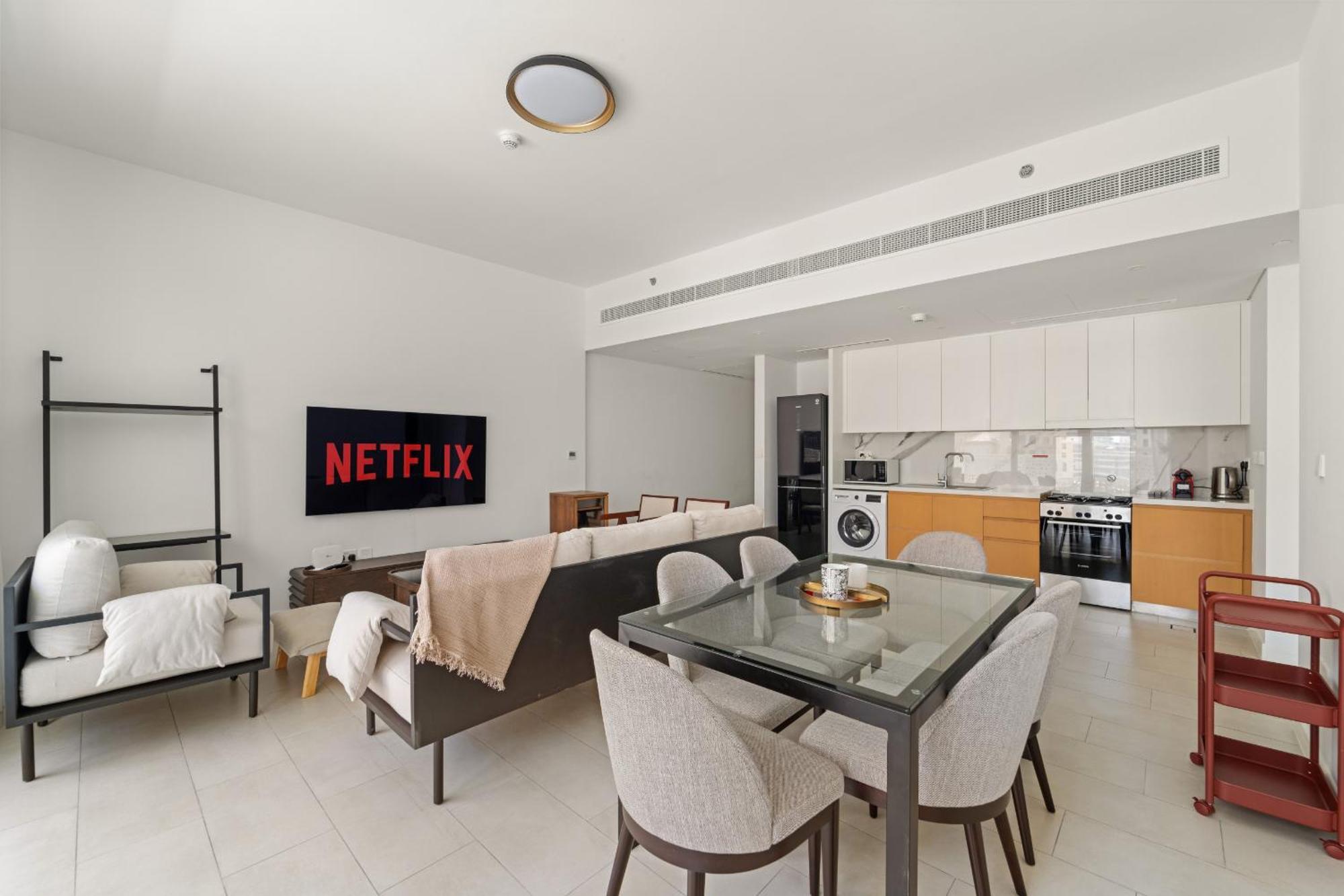 Vayk - Elegant One Bedroom With Access