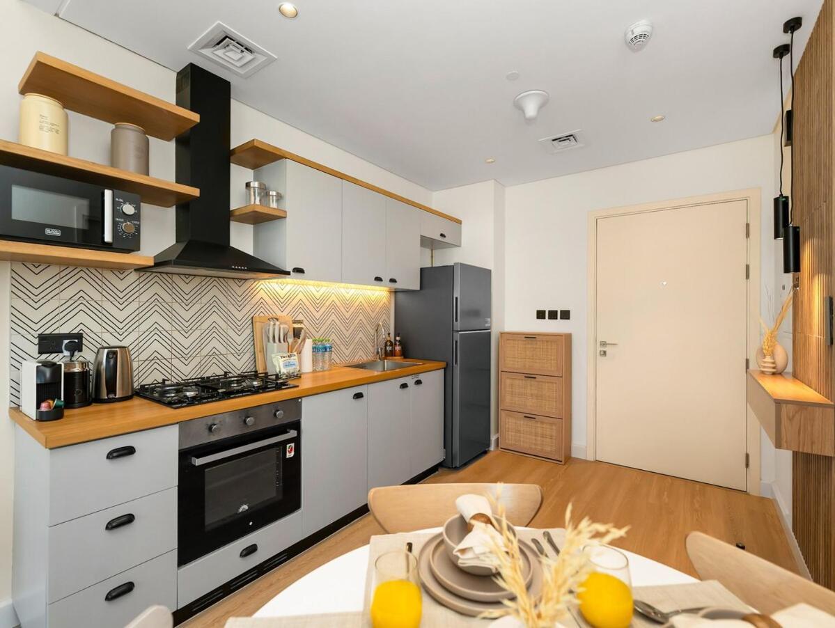 Wonderful At Collective 2- Unique In Hills - 5 Min To Hills Mall - Brand New Luxury *