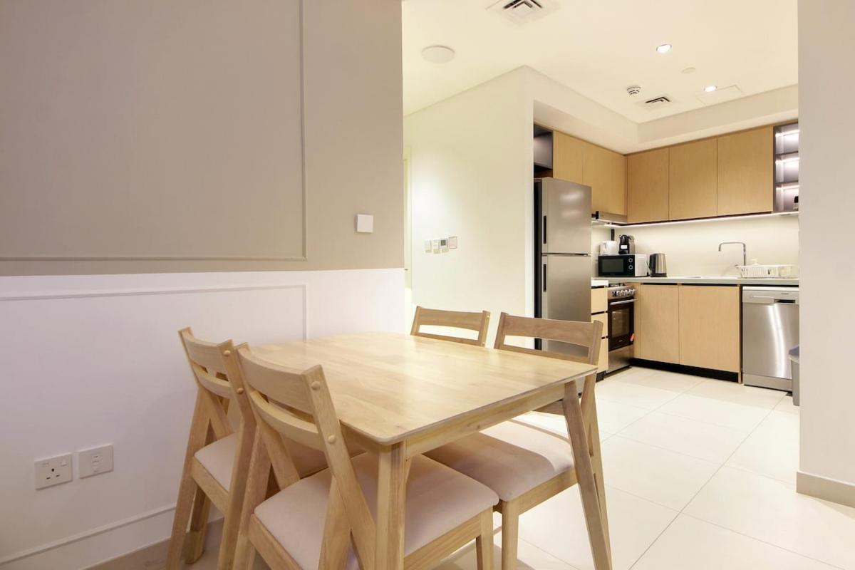 Apartment Modern 1br In Downtown Near Burj Khalifa & Metro *