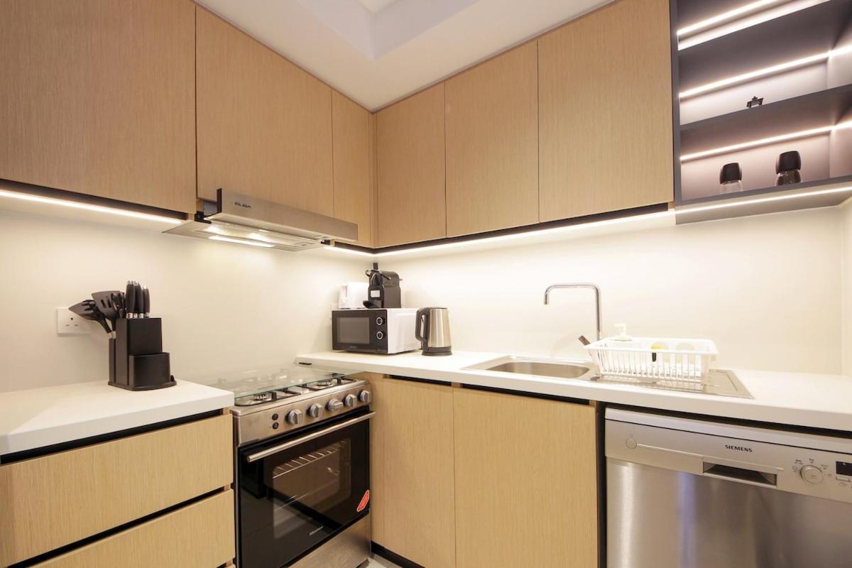 Modern 1br In Downtown Near Burj Khalifa & Metro Apartment *