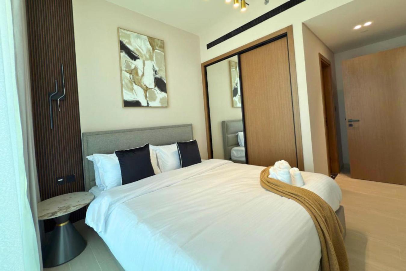 1 Bedroom Binghatti Venus, Jumeirah Village Circle *