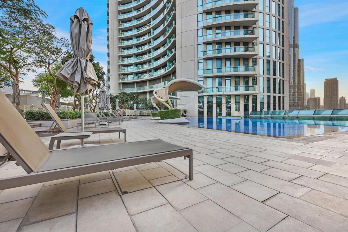 First Class 3br Burj Khalifa & Fountain View Apartment *