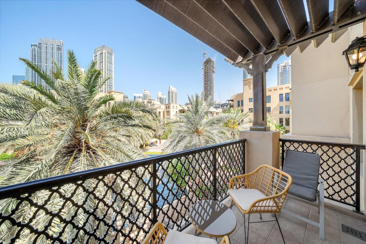First Class 2br Charming Old Town Retreat Apartment *