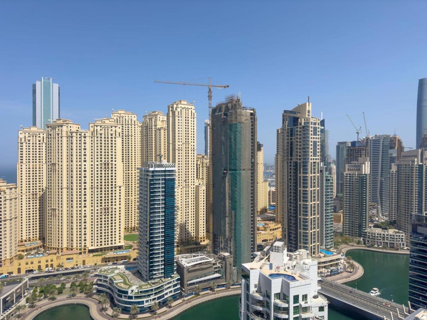 Aws Homes - Views From The Sky Apartment *