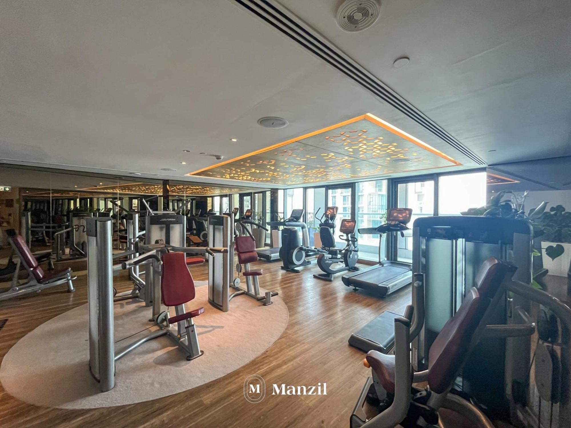 Luxury 1br In Paramount Top-floor Retreat *