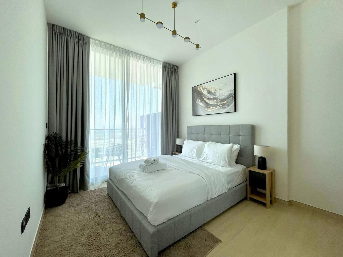 Apartment Contemporary Cocoon 1br Sanctuary In Jvc!