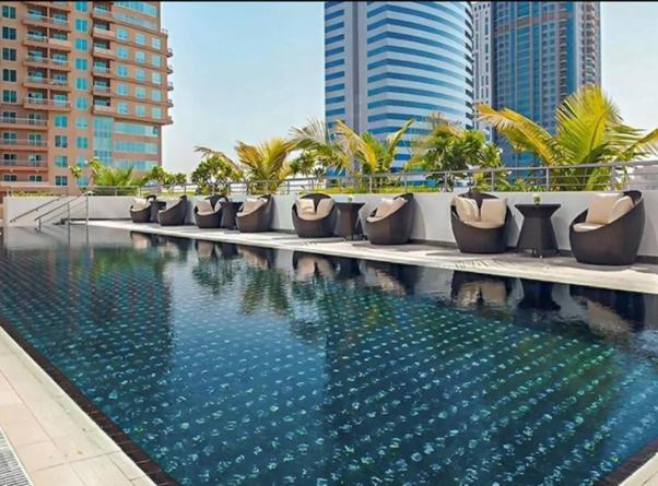 Movenpick - Laguna Tower -the Firefly Apartment *
