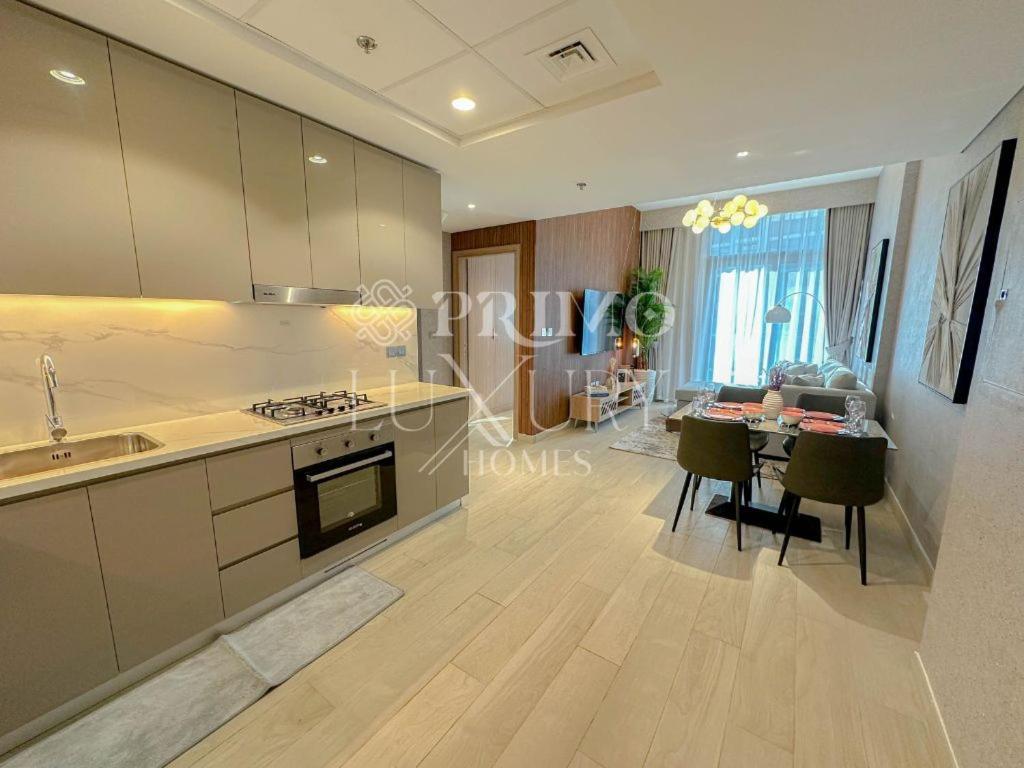 Apartment Spacious 2-Bedroom Apartment In Azizi Riviera-Dubai Dubai