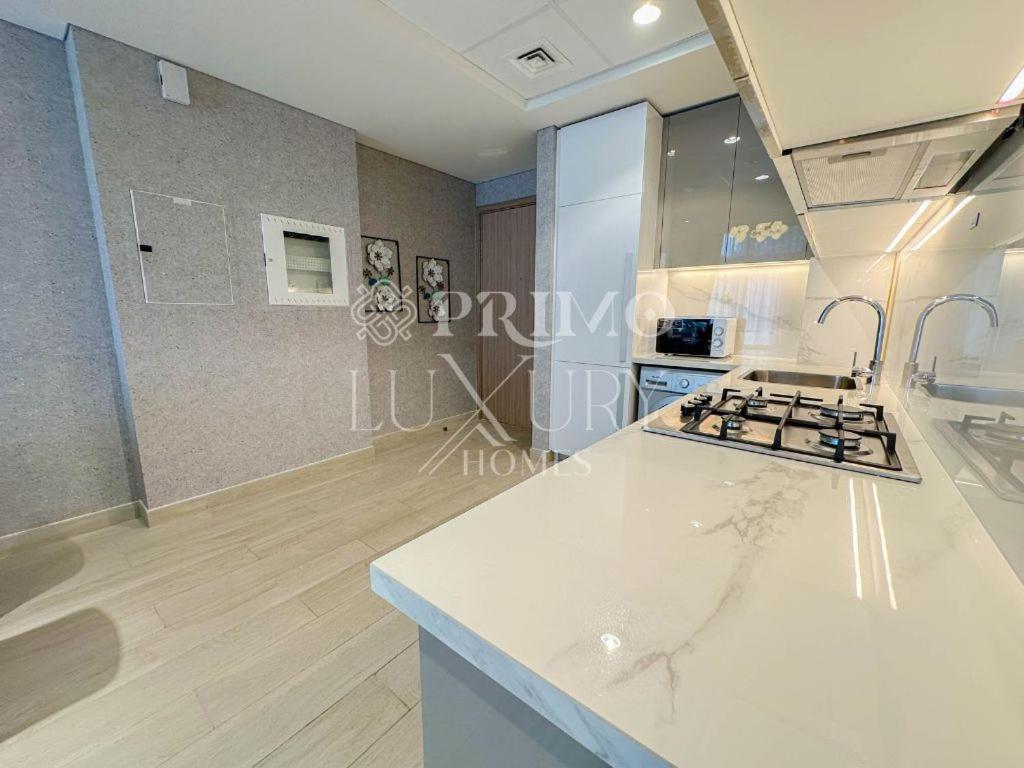 Spacious 2-Bedroom Apartment In Azizi Riviera-Dubai Apartment Dubai