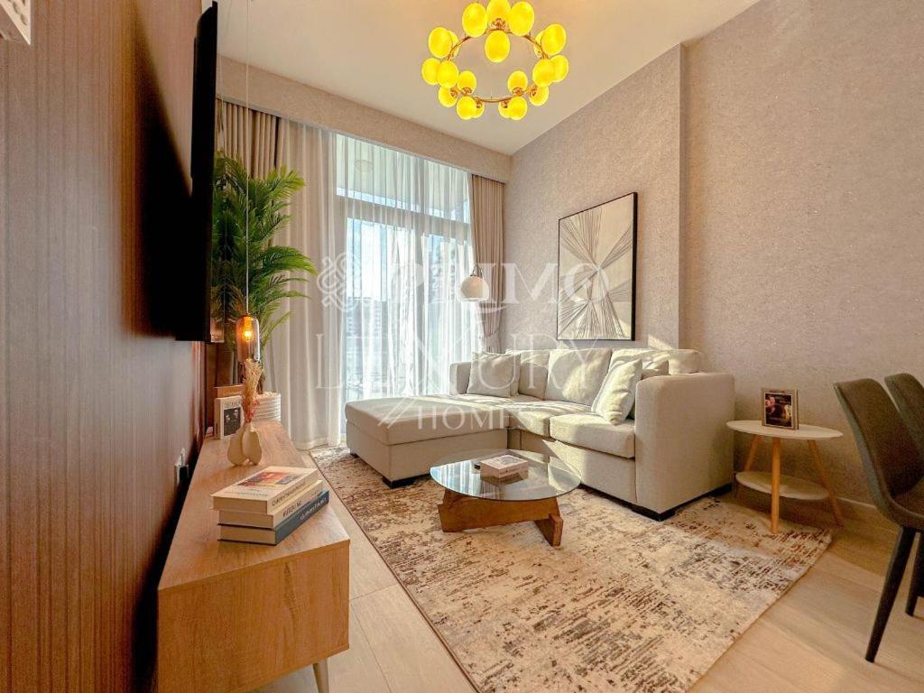 Spacious 2-Bedroom Apartment In Azizi Riviera-Dubai Dubai