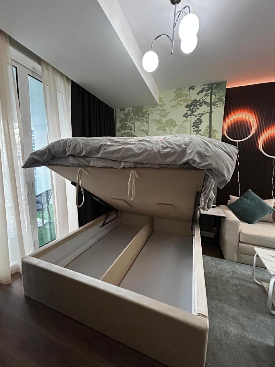 Movenpick - Laguna Tower -the Firefly Apartment Dubai