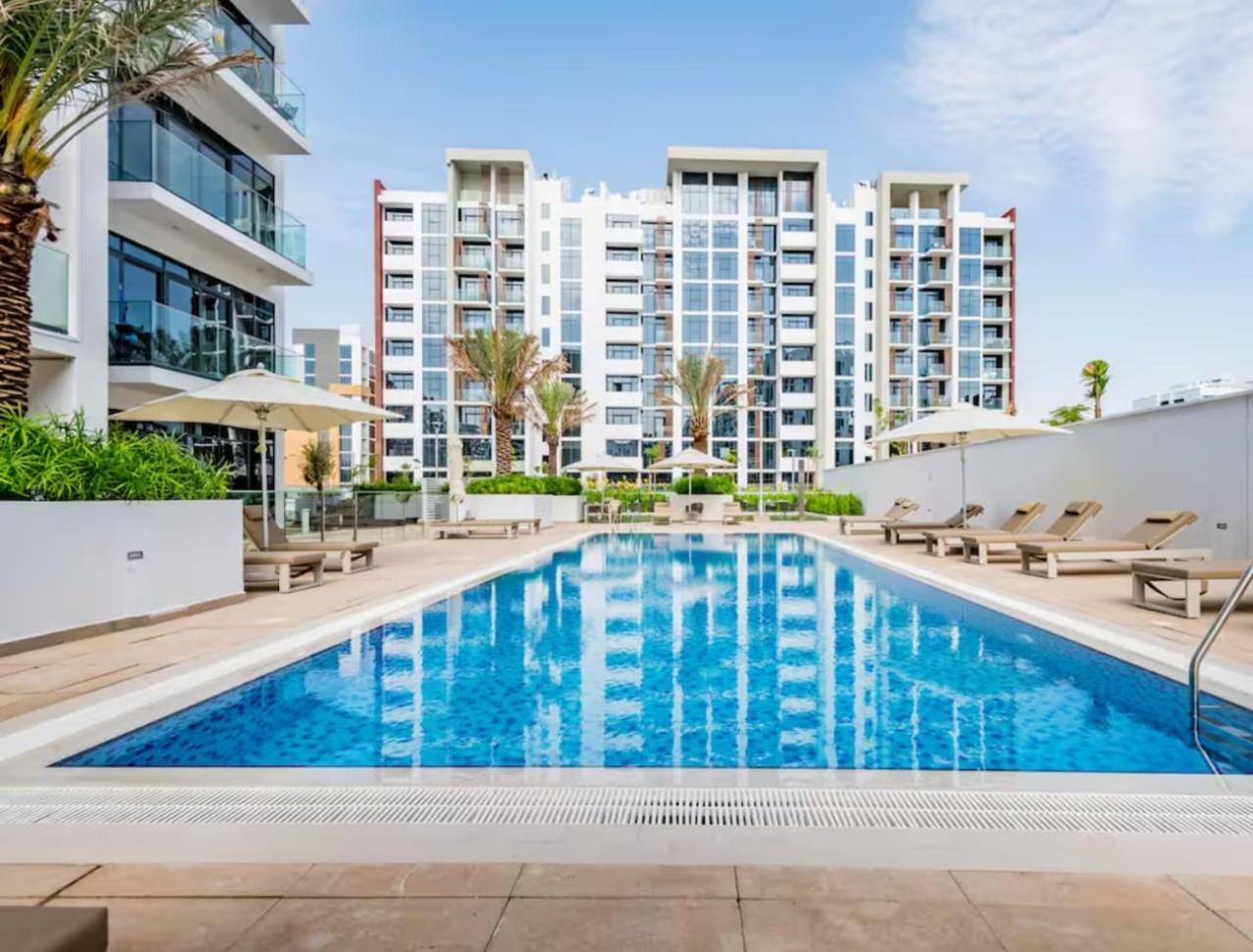 Apartment Egate - - 6th Floor With Pool View - - 17-626 Dubai
