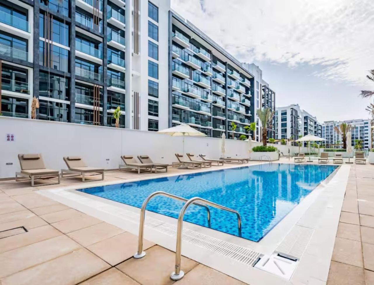 Egate - - 6th Floor With Pool View - - 17-626 Apartment