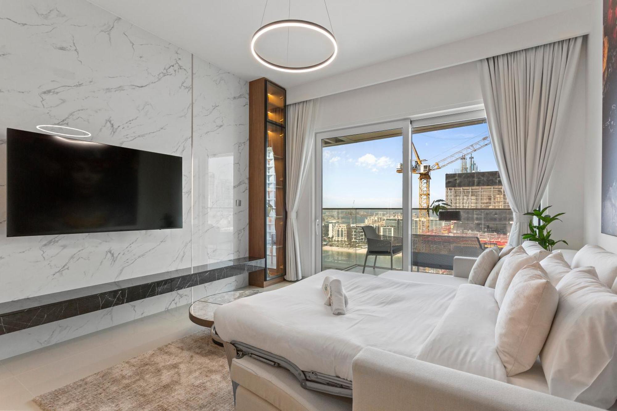 Coastal Elegance 1-bedroom In Grand Bleu Apartment *