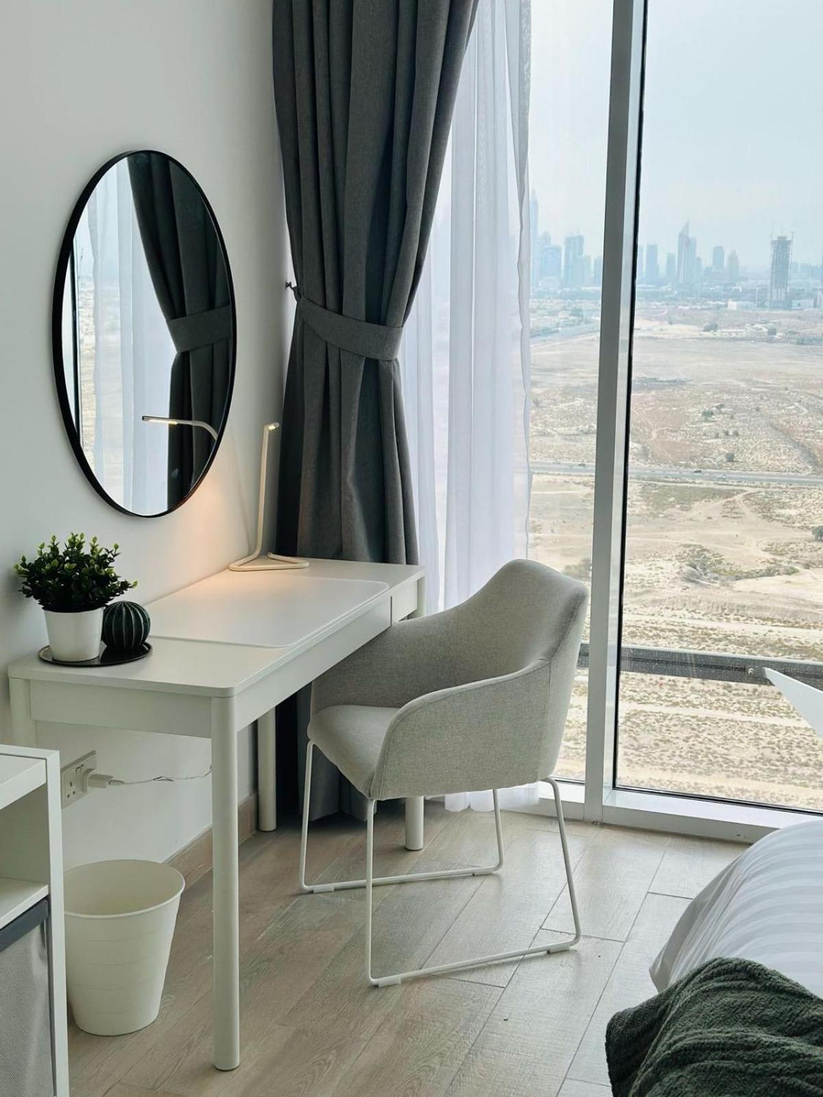 Majestic In Bloom Tower C Perfect For 2 Apartment *