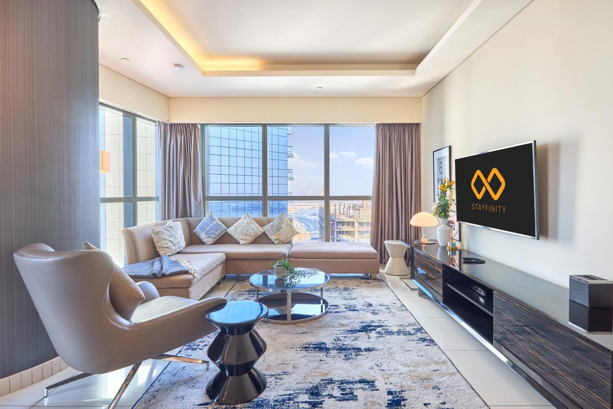 Spacious 2 Bedroom In Damac Towers By Paramount With Pool Gym Free Parking Sleeps 4 By Stayfinity Apartment *