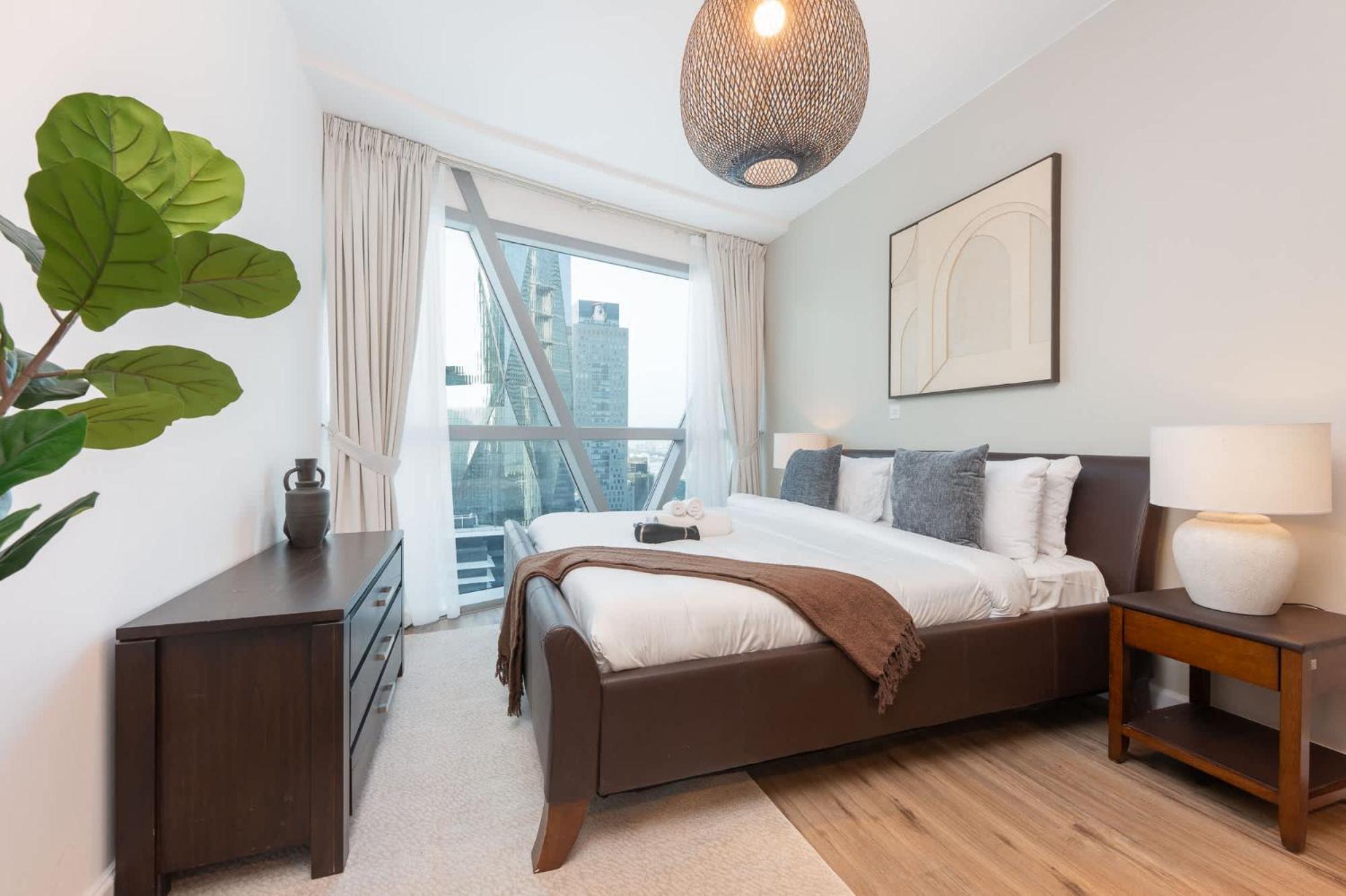 Well-furnished 3 Bedroom In Park Towers Difc Apartment Dubai