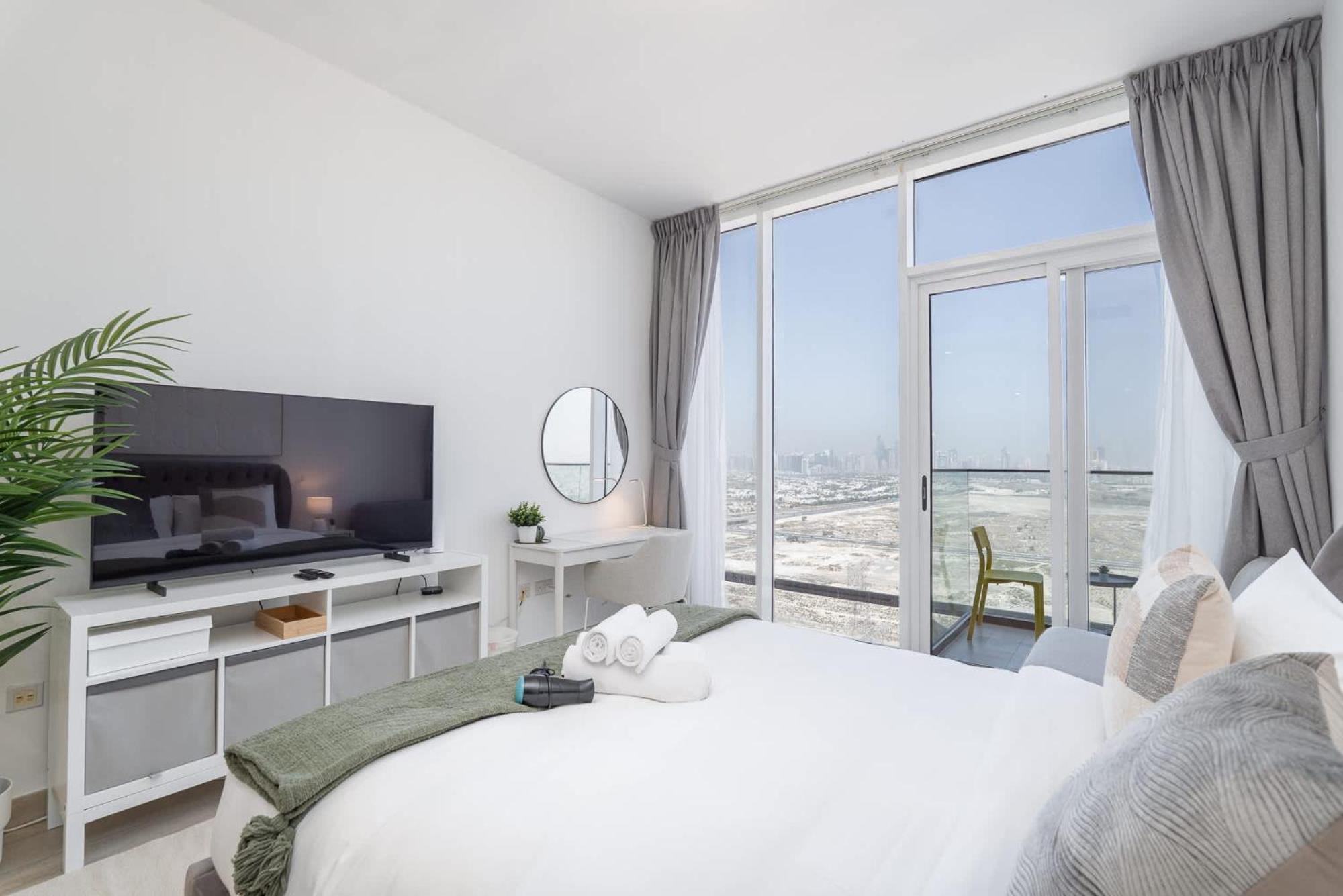 Apartment Majestic In Bloom Tower C Perfect For 2