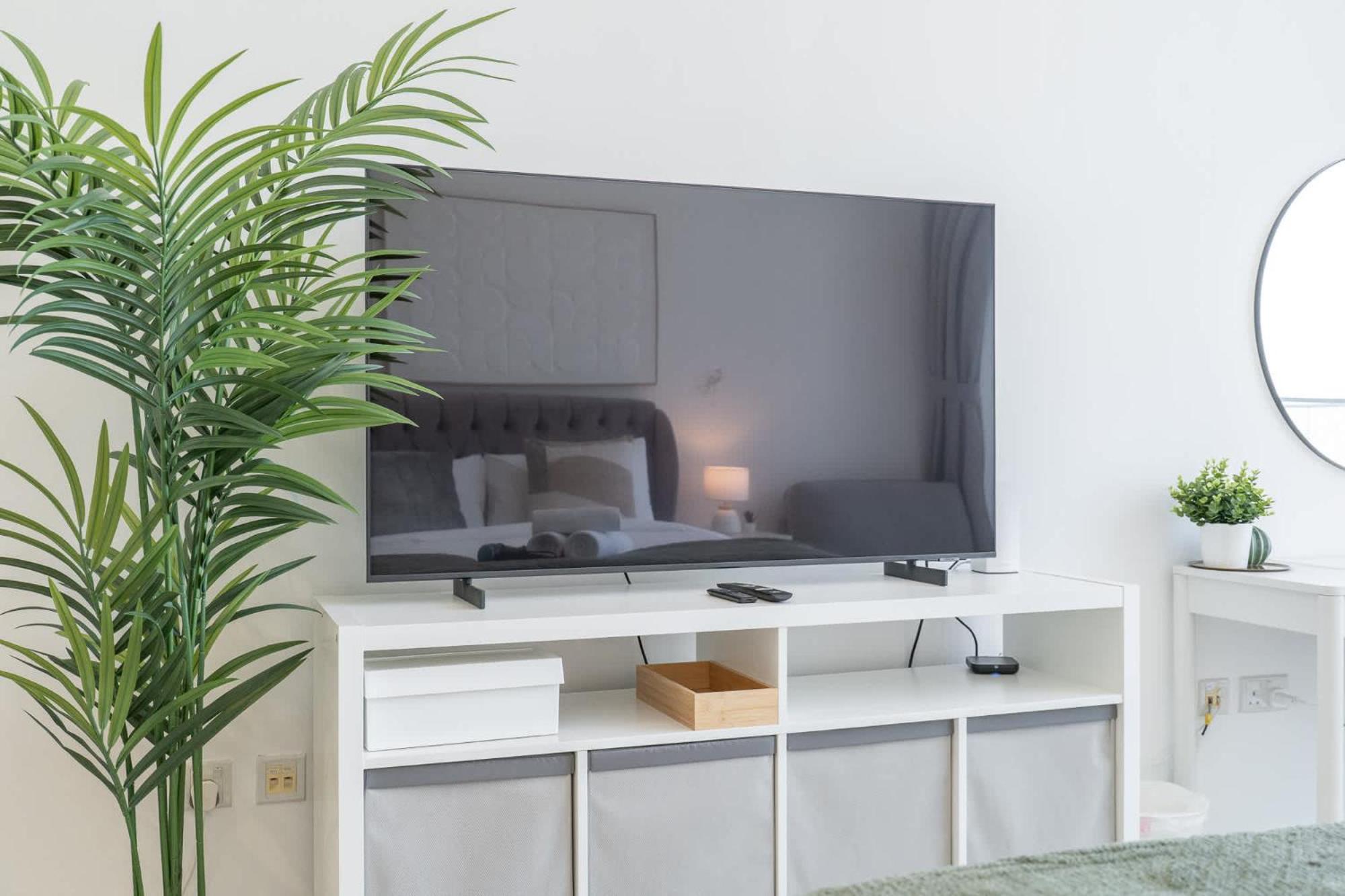 Majestic In Bloom Tower C Perfect For 2 Apartment Dubai