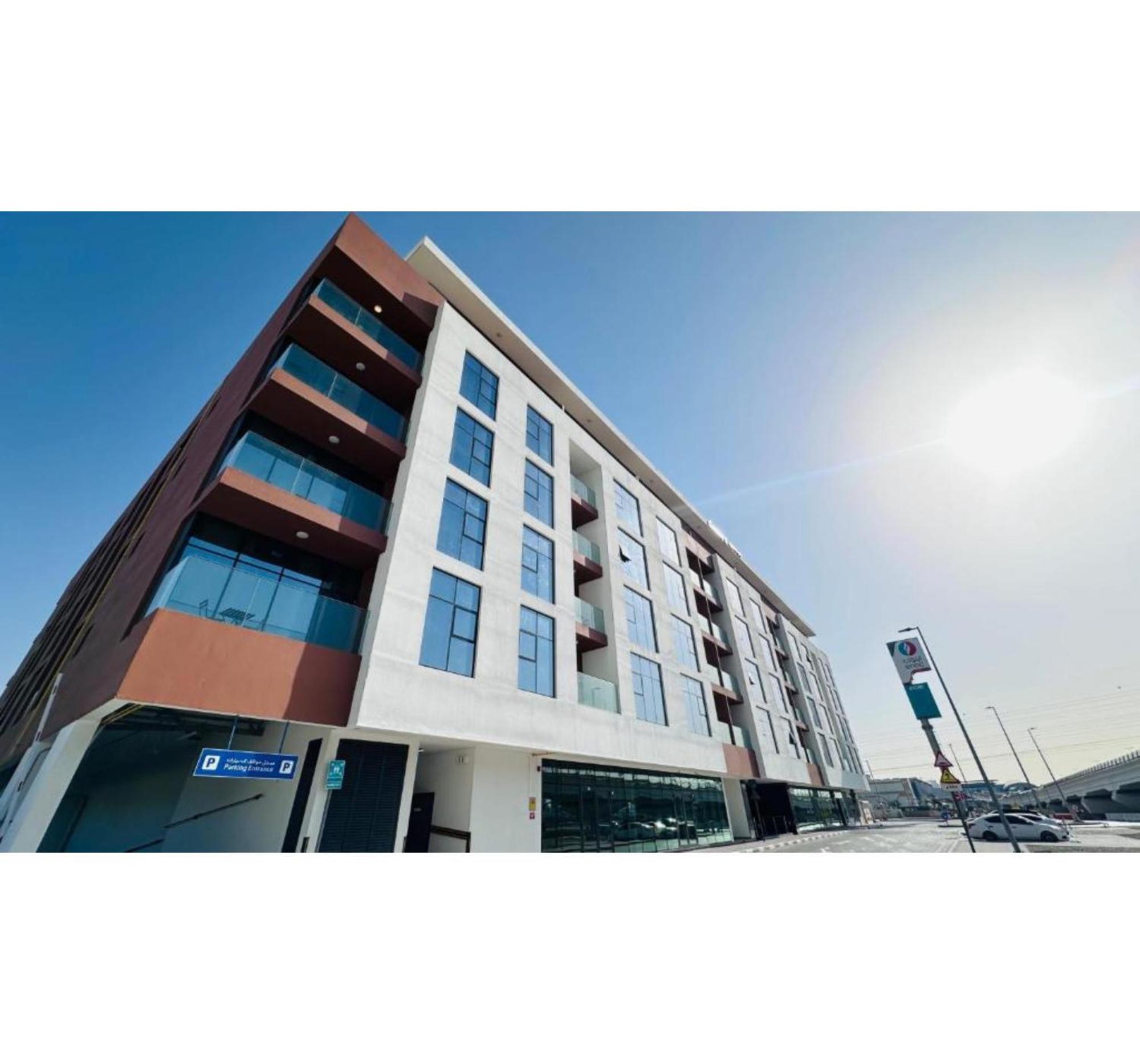 Dancenter Retreat Sheikh Zayed Road 4*