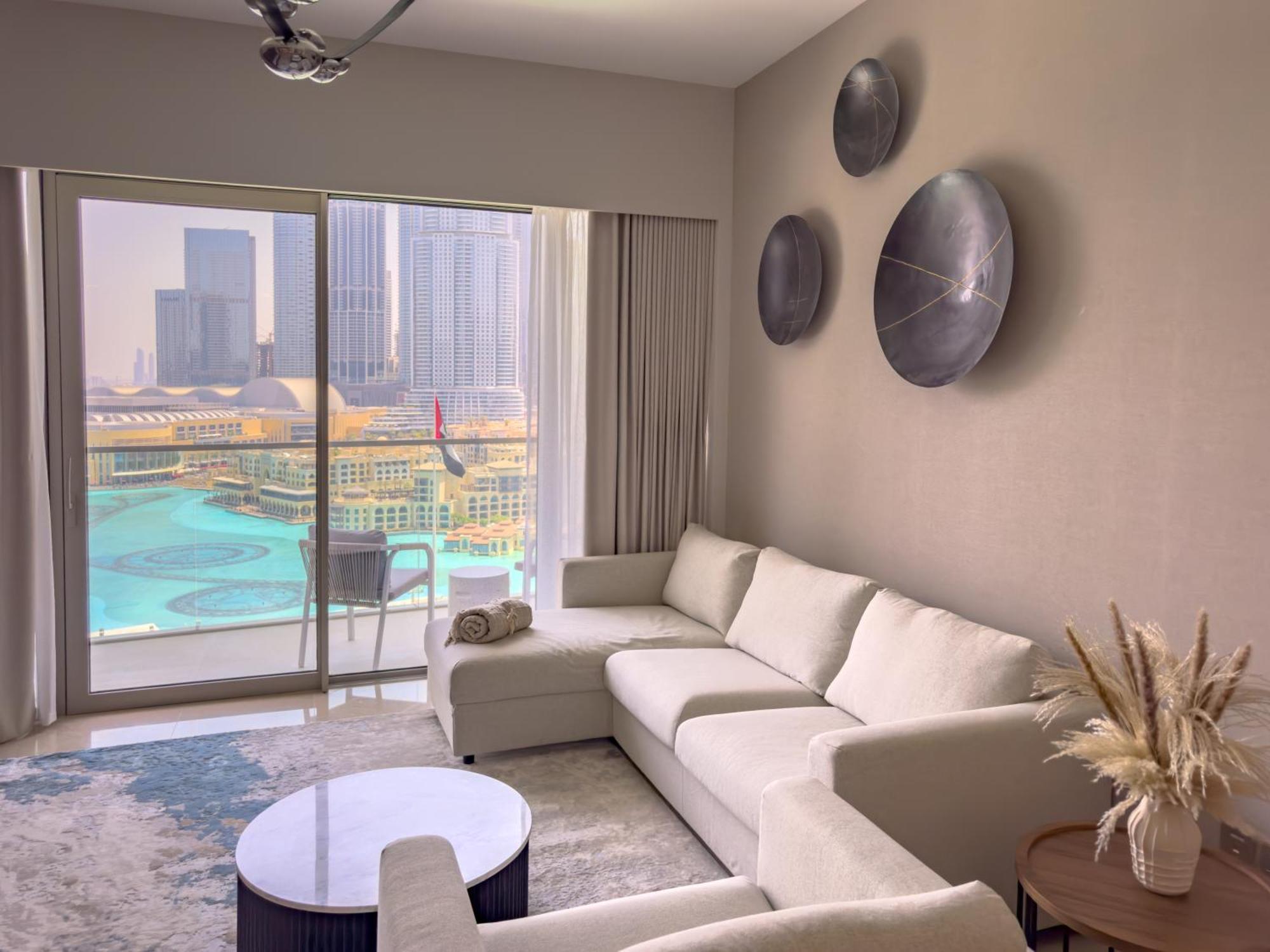 Apartment Grande Residences With Burj Khalifa View From 14th Floor For 8-guests *