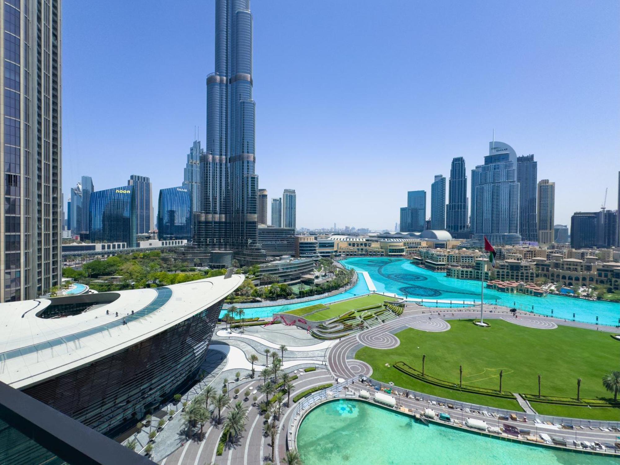 Grande Residences With Burj Khalifa View From 14th Floor For 8-guests *