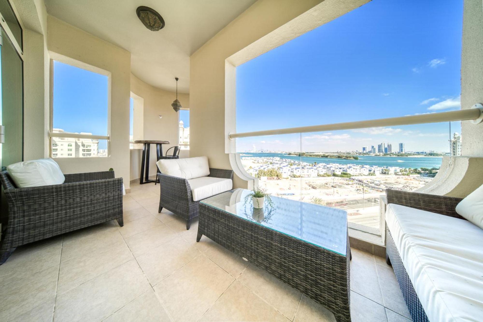 Apartment Shoreline 14, Al Hallawi Palm Jumeirah - Mint *