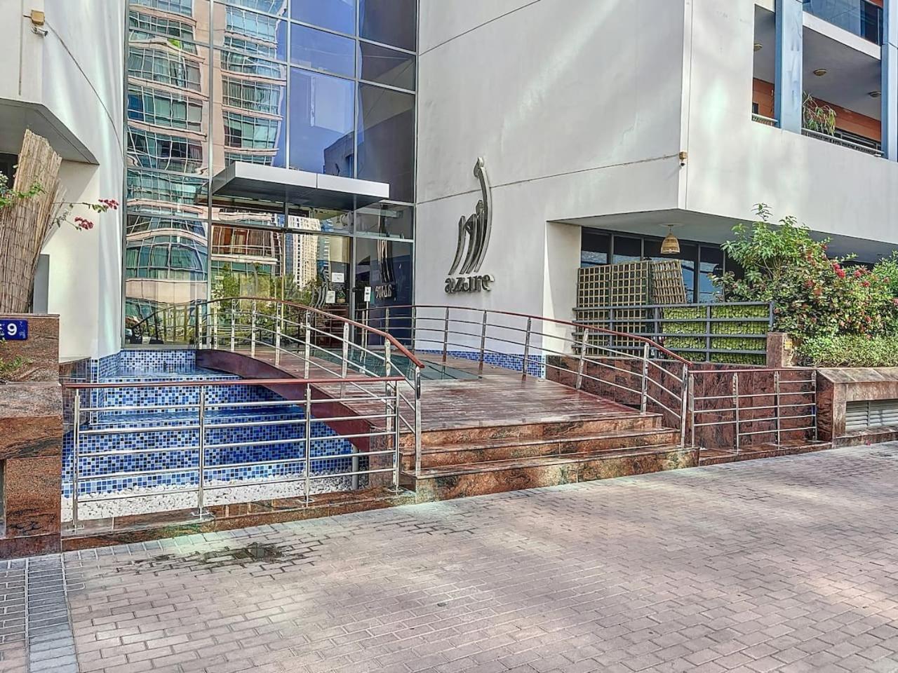 Azure - Magnificent Three Bed In Marina Dubai