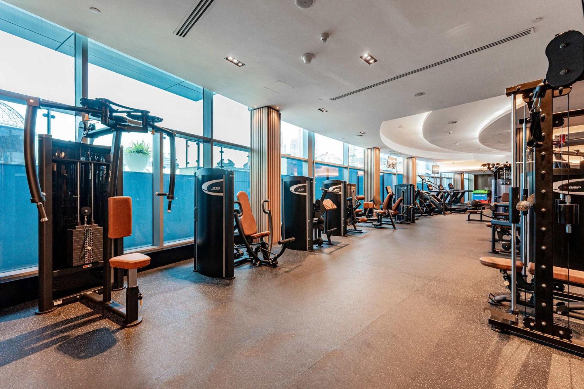Apartment Well-furnished 3 Bedroom In Park Towers Difc Dubai
