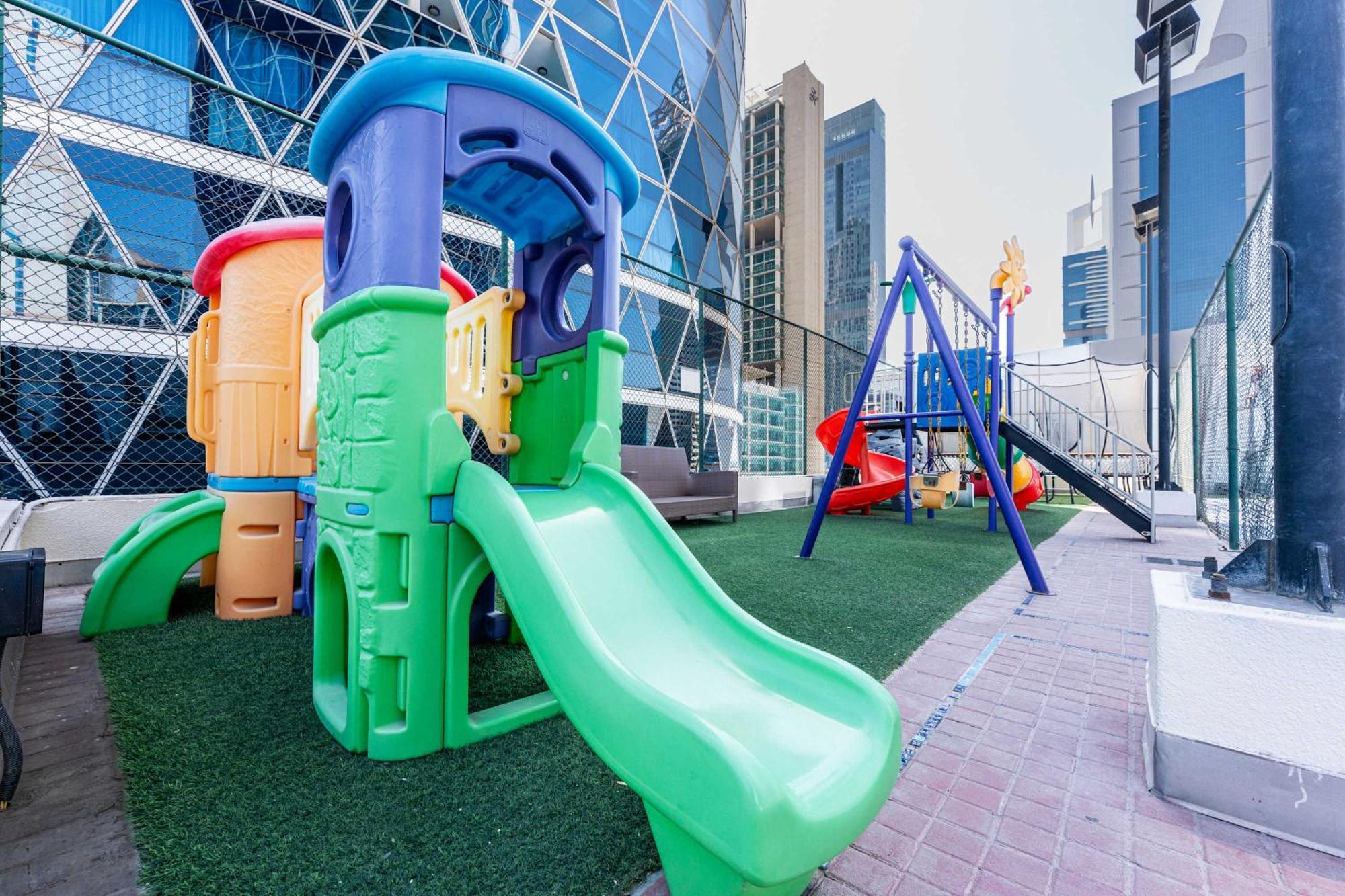 Well-furnished 3 Bedroom In Park Towers Difc * Dubai