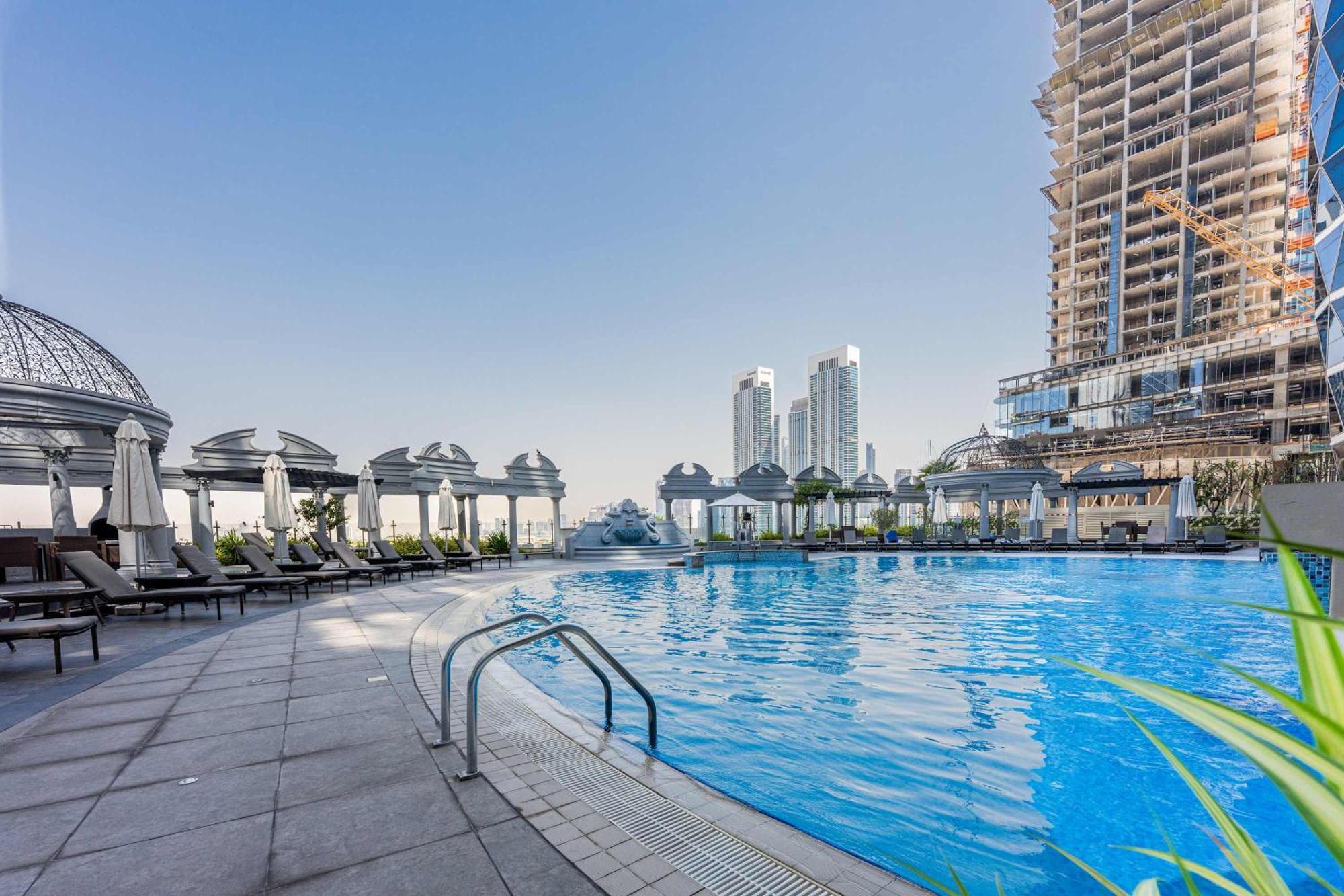 Apartment Well-furnished 3 Bedroom In Park Towers Difc Dubai