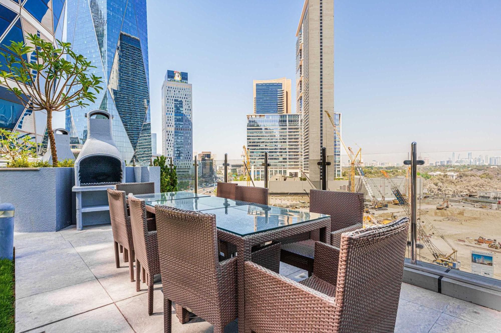 Well-furnished 3 Bedroom In Park Towers Difc Apartment Dubai