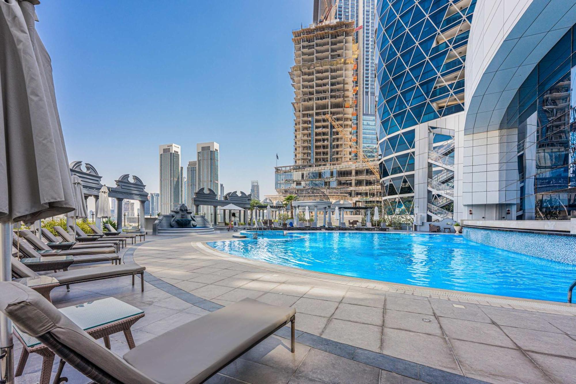 Well-furnished 3 Bedroom In Park Towers Difc Apartment Dubai